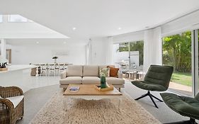 Beachfront Retreat - Ducted Air - Free Wifi