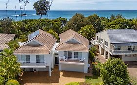 Beachfront Retreat - Ducted Air - Free Wifi